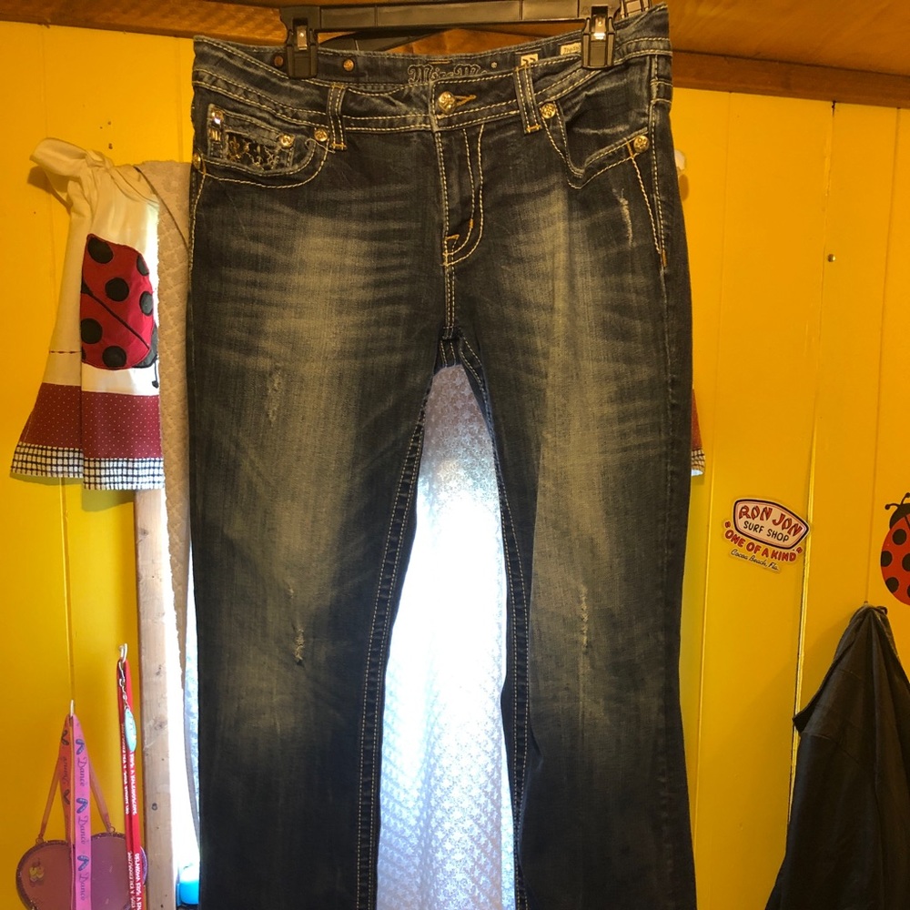 Miss me Sz 33 length 32